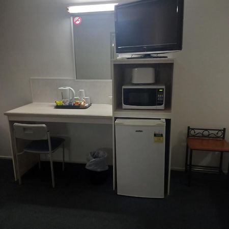 Centrepoint Motor Inn Rockhampton Eksteriør billede